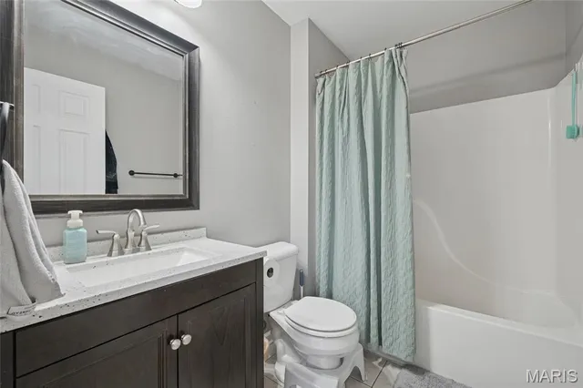 $299,900 | 2307 West Ridge Drive, Festus, MO 63028