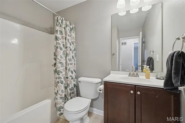 $299,900 | 2307 West Ridge Drive, Festus, MO 63028