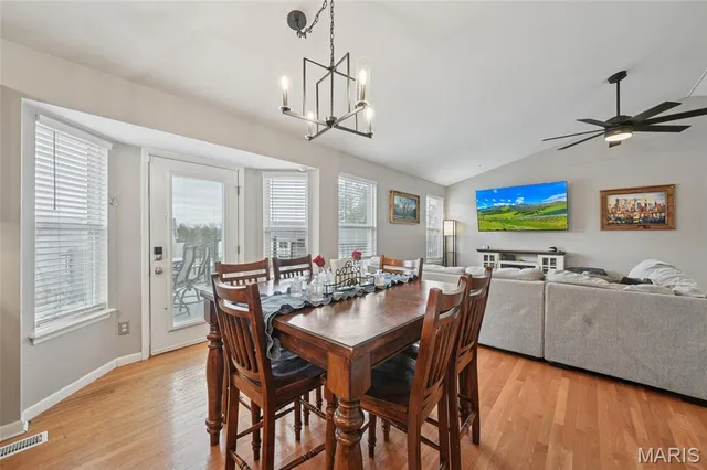 $299,900 | 2307 West Ridge Drive, Festus, MO 63028