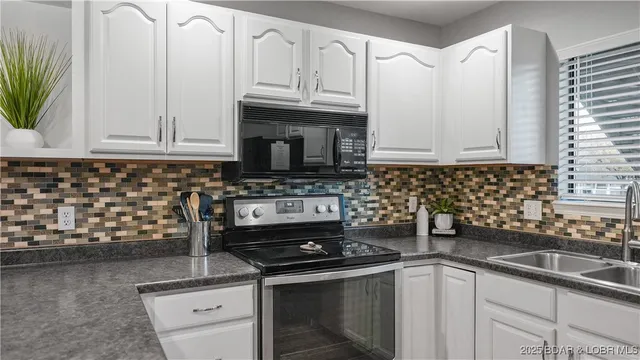 $410,000 | 611 Lazy Days Road, Unit S5, Osage Beach, MO 65065