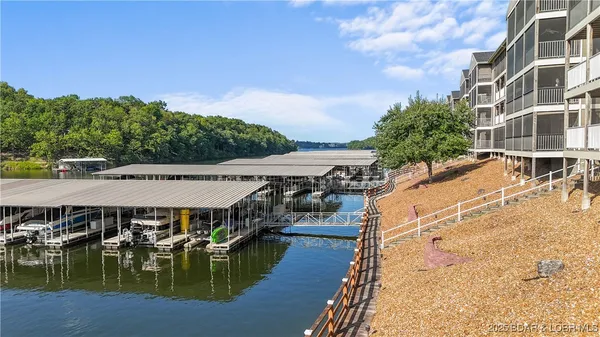 $400,000 | 611 Lazy Days Road, Unit S5, Osage Beach, MO 65065