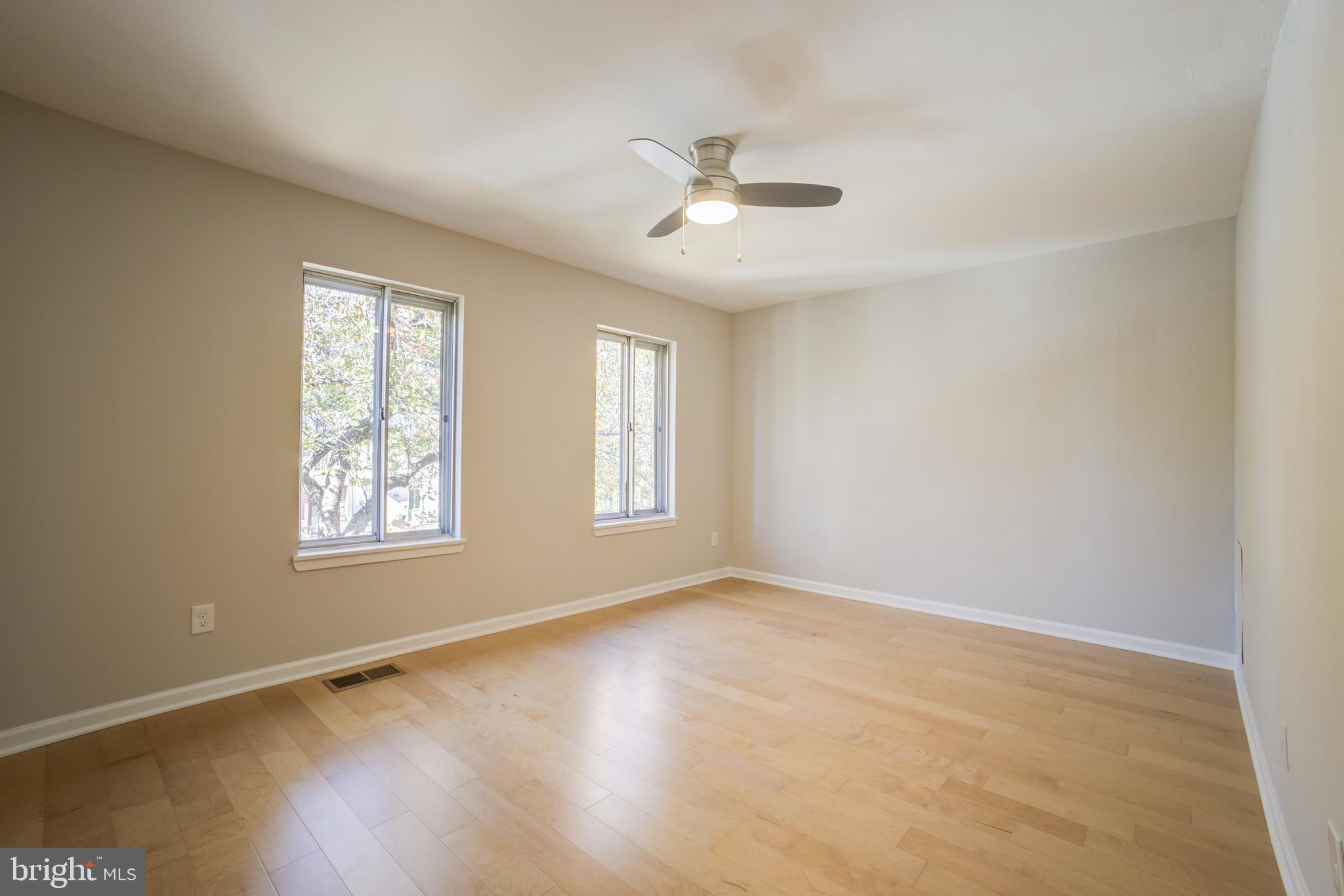 19431 Transhire Road Montgomery Village, MD 20886 - Photo 15 of 18 Master Bedroom