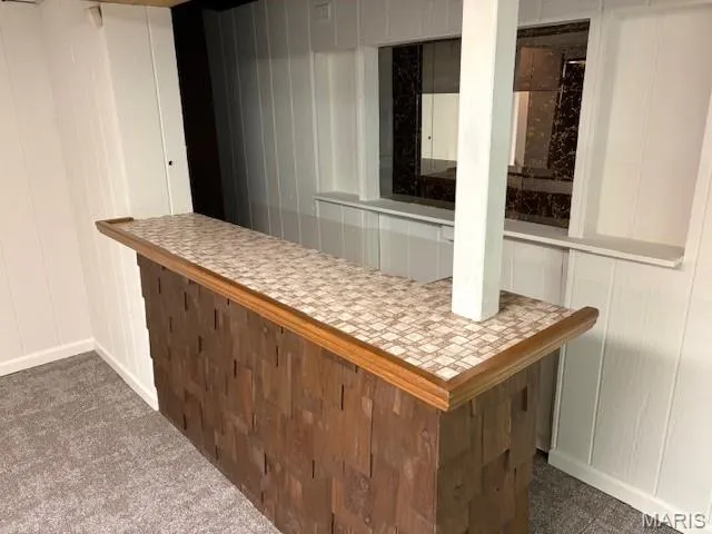 $1,795 | 418 North Service Road, St. Peters, MO 63376