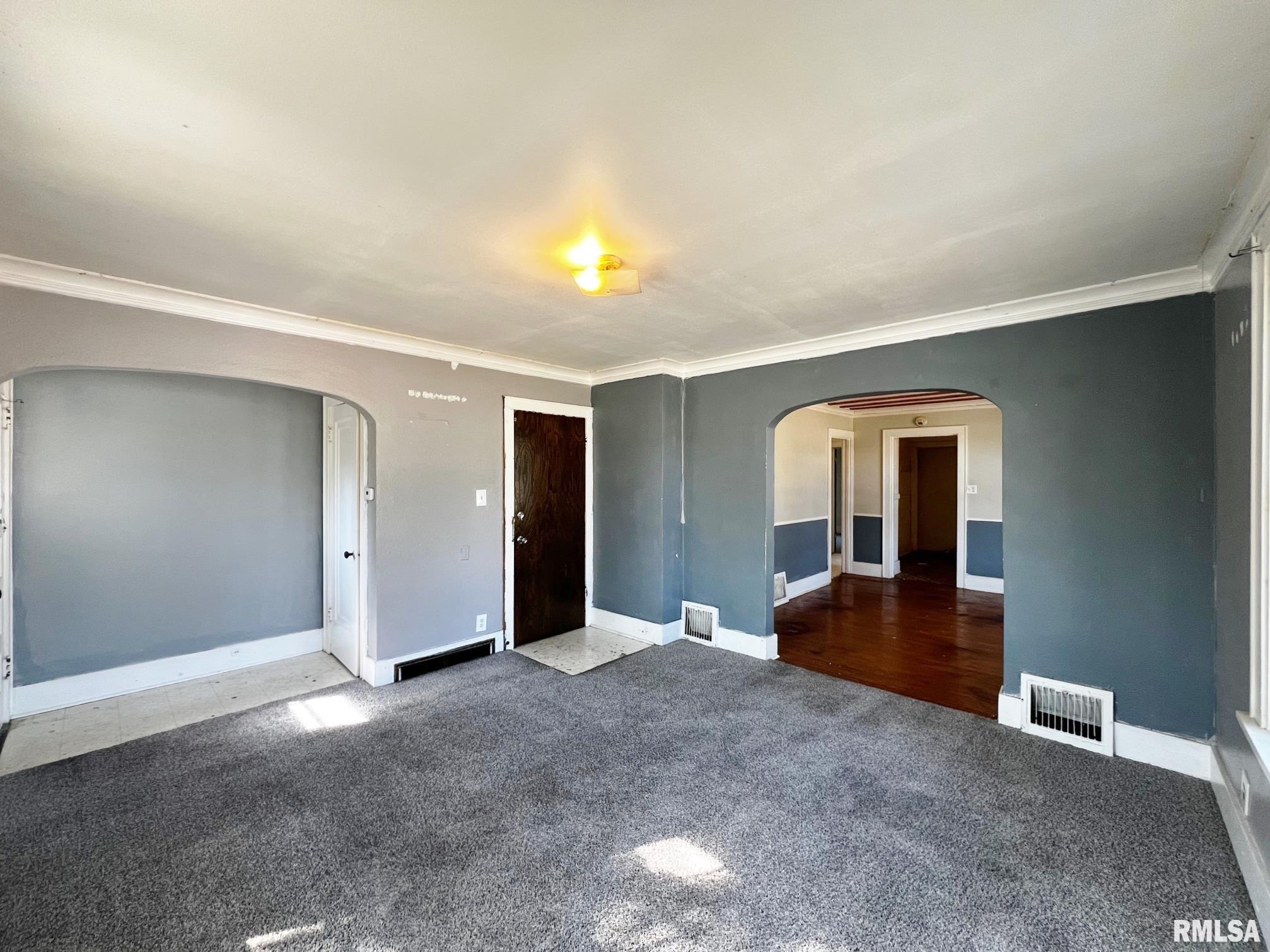 2617 North Prospect Road Peoria, IL 61603 - Photo 16 of 25 Gallery Image 16