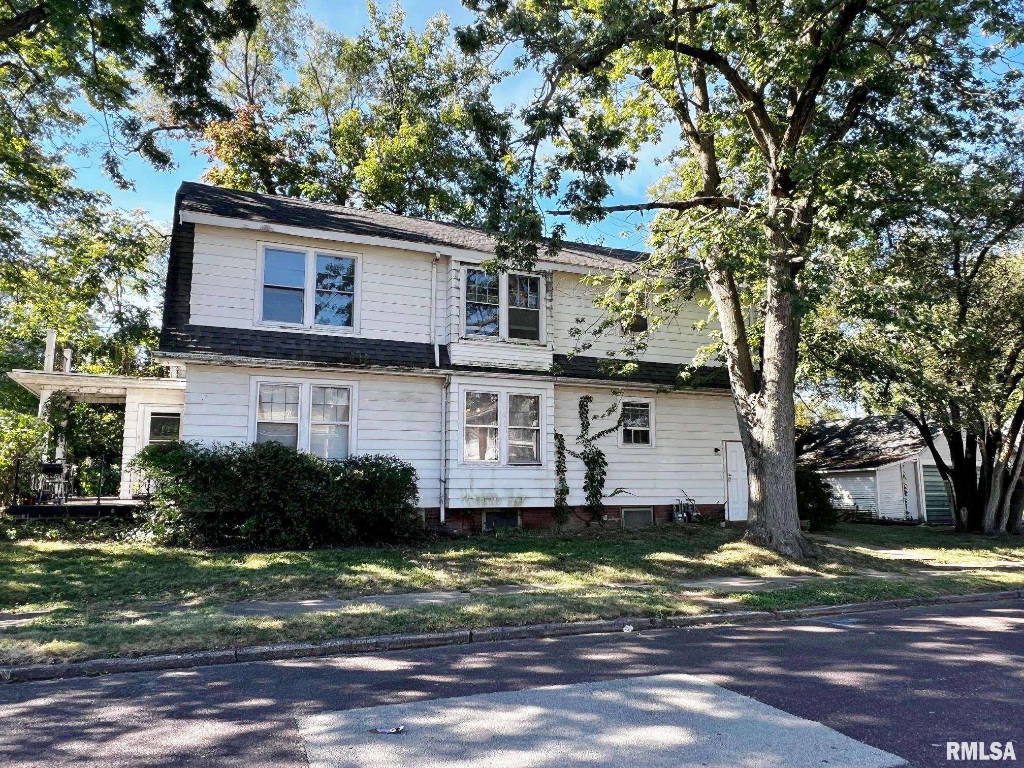 2617 North Prospect Road Peoria, IL 61603 - Photo 4 of 25 Gallery Image 4
