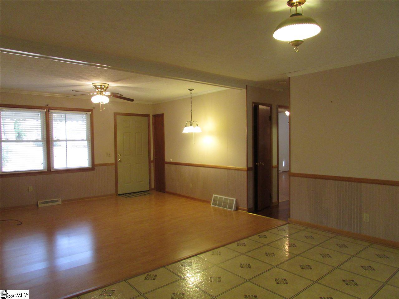 400 Burns Road Easley, SC 29640 - Photo 15 of 20 Gallery Image 15