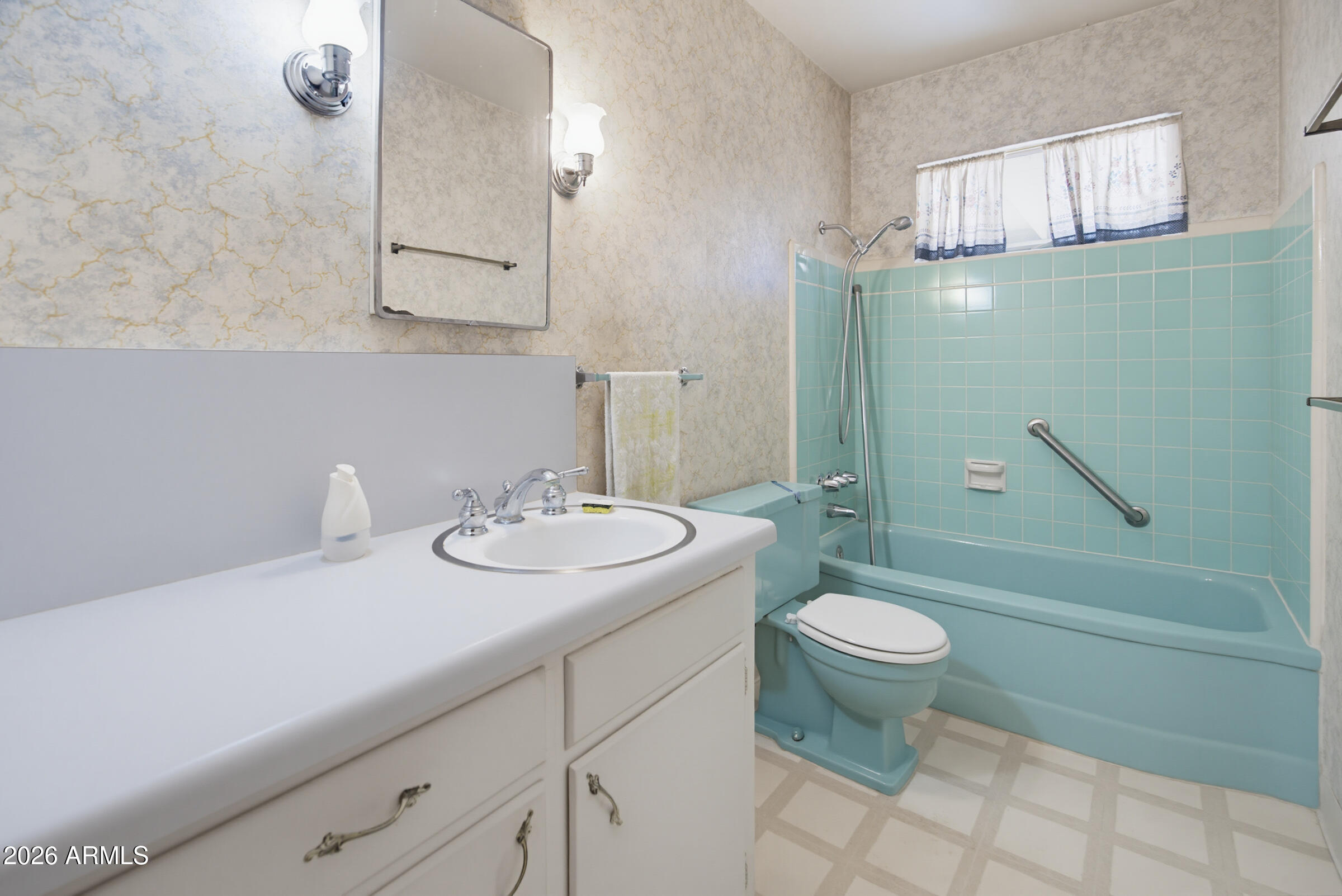 1720 West Rovey Avenue Phoenix, AZ 85015 - Photo 40 of 51 1720 W Rovey Ave-45 - Copy
