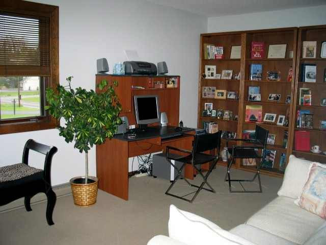 284 Lisha Kill Road Colonie, NY 12309 - Photo 8 of 9 Photo 8