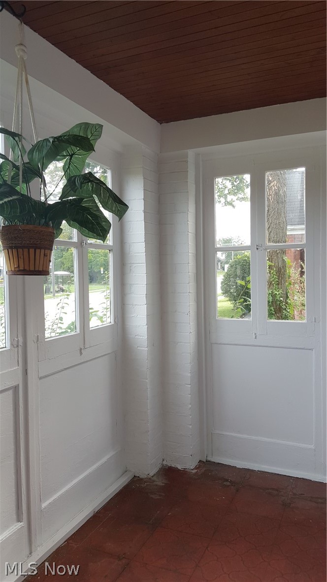13306 Cedar Road Cleveland, OH 44118 - Photo 19 of 31 Gallery Image 19
