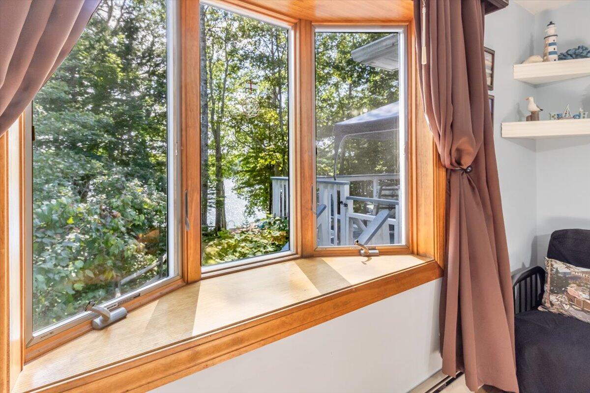 8 Mariners Reach Sullivan, ME 04664 - Photo 16 of 85 031-8 Mariners Reach Interiors-29