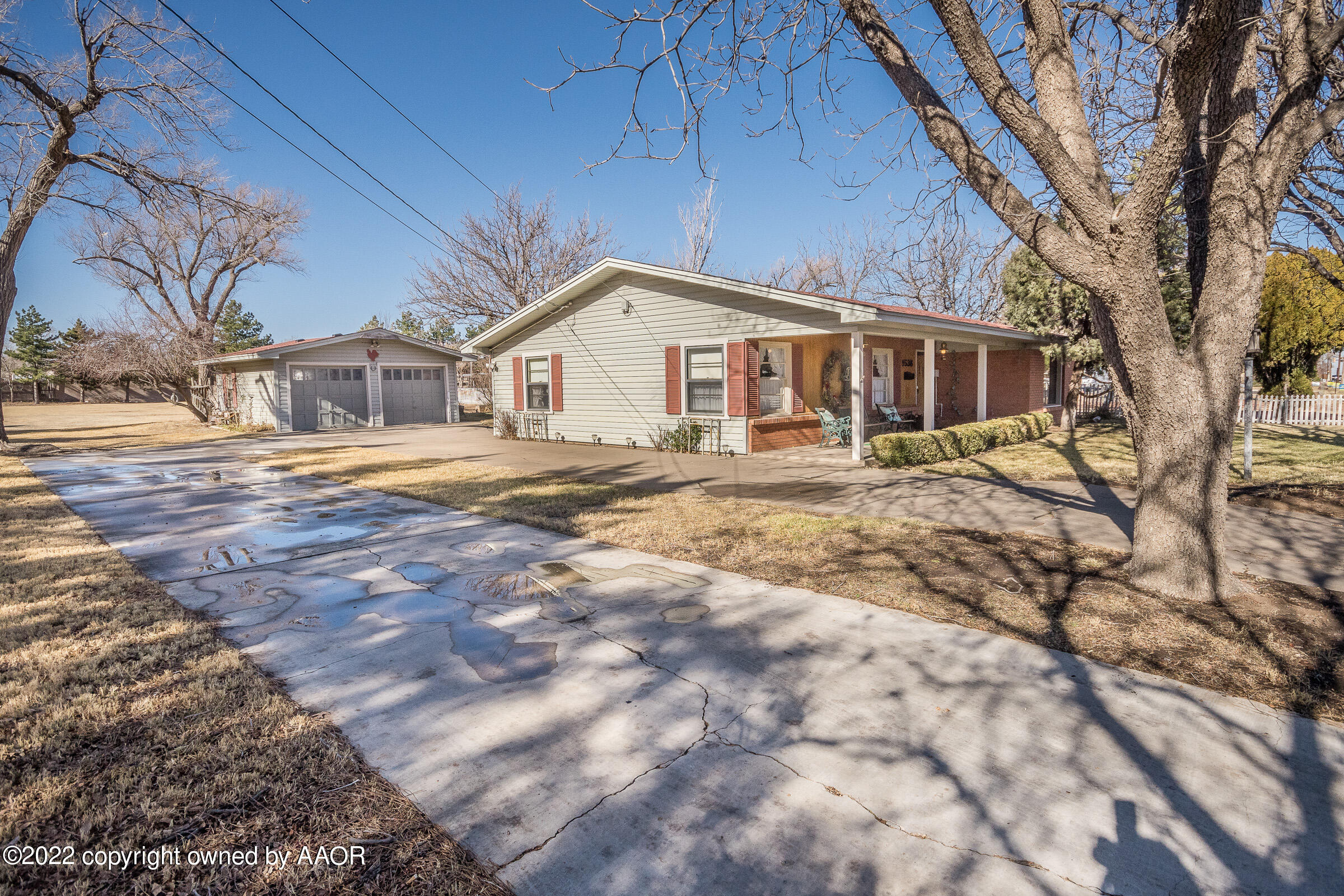 1538 Bell Street Amarillo, TX 79106 - Photo 26 of 26 a front view of a house with a yard