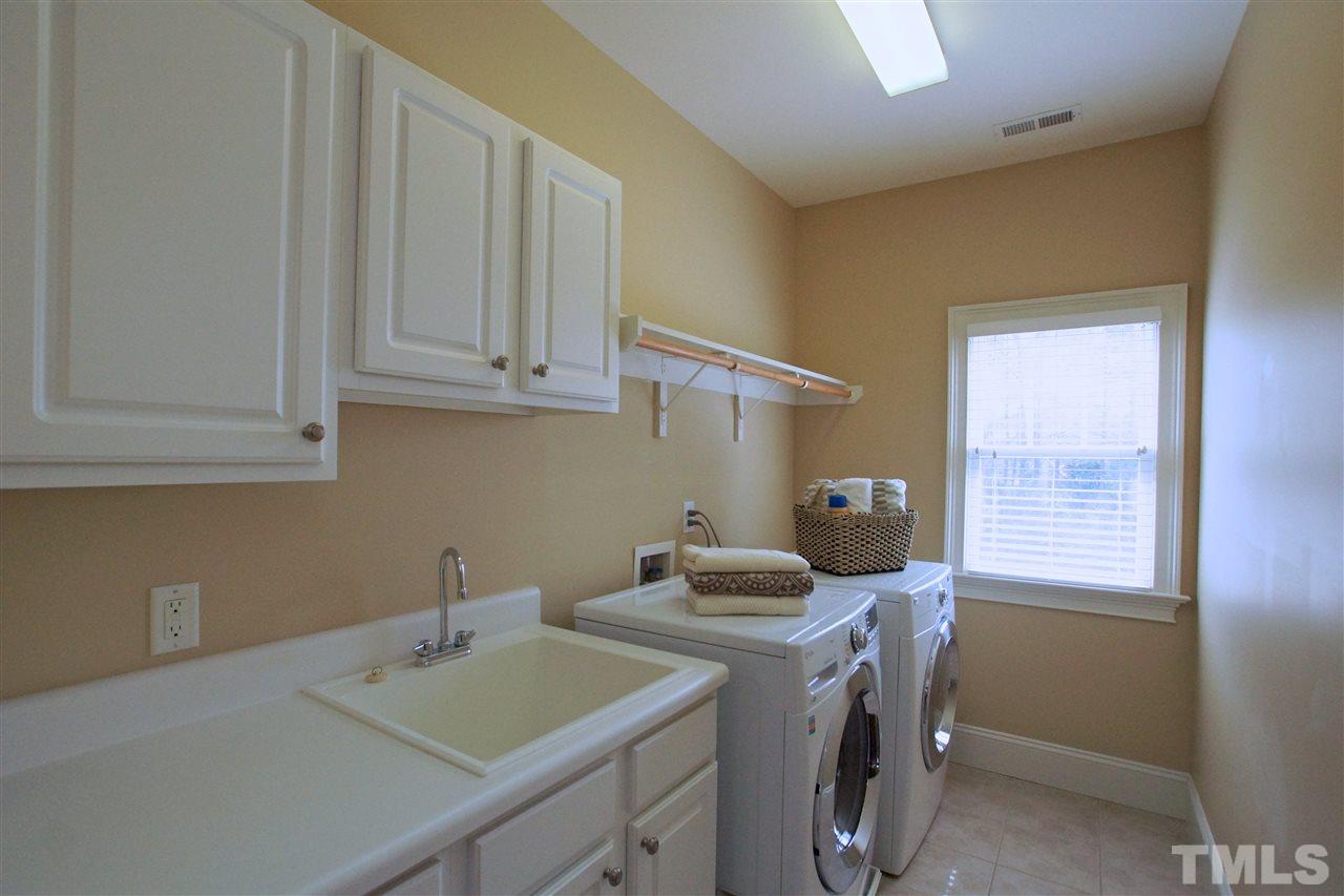 5014 Sears Farm Road Cary, NC 27519 - Photo 11 of 25 Gallery Image 11