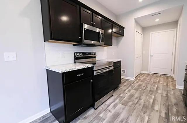 $1,795 | 3595 Canal Square Drive, New Haven, IN 46774