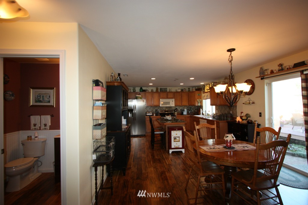 3170 Brown Loop DuPont, WA 98327 - Photo 11 of 16