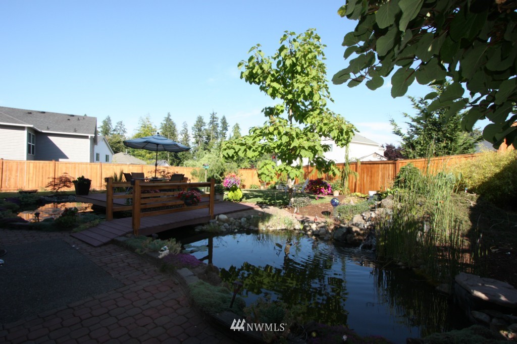 3170 Brown Loop DuPont, WA 98327 - Photo 4 of 16