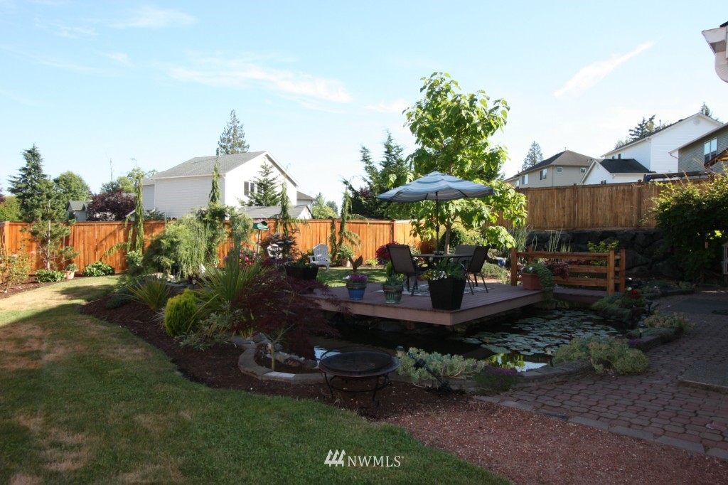 3170 Brown Loop DuPont, WA 98327 - Photo 5 of 16
