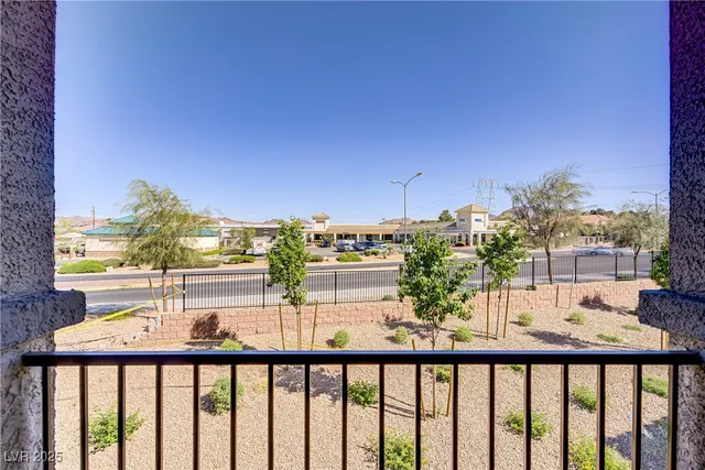 $424,900 | 664 Foam Flower Lane, Henderson, NV 89015