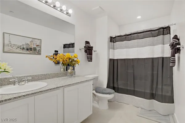 $419,999 | 664 Foam Flower Lane, Henderson, NV 89015