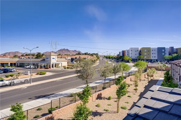 $419,999 | 664 Foam Flower Lane, Henderson, NV 89015