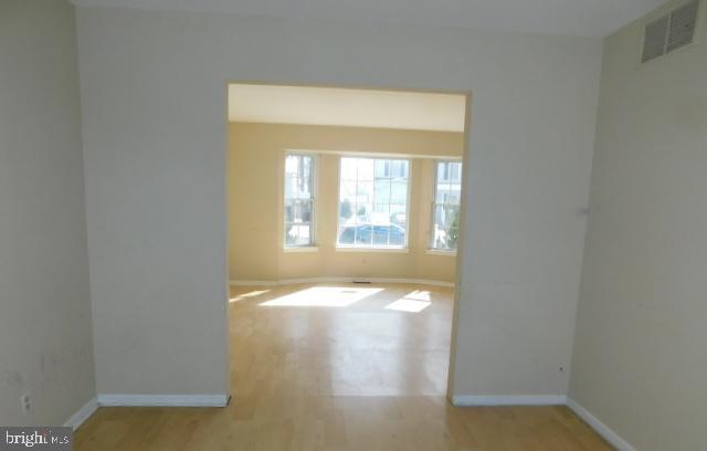 8253 Sheppard Road Pennsauken, NJ 08110 - Photo 7 of 18 Gallery Image 7