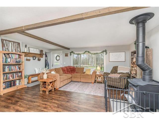 975 West Townline 16 Road Pinconning, MI 48650 - Photo 4 of 26 50182297-5a60e262-94ff-4b6a-9c1d-6f3d0e8357bf.JPG