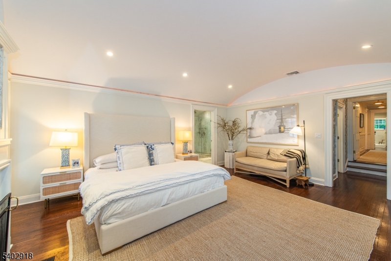 412 Ridgewood Avenue Glen Ridge, NJ 07028 - Photo 23 of 48