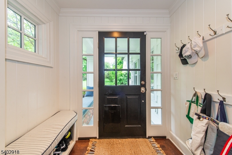 412 Ridgewood Avenue Glen Ridge, NJ 07028 - Photo 37 of 48