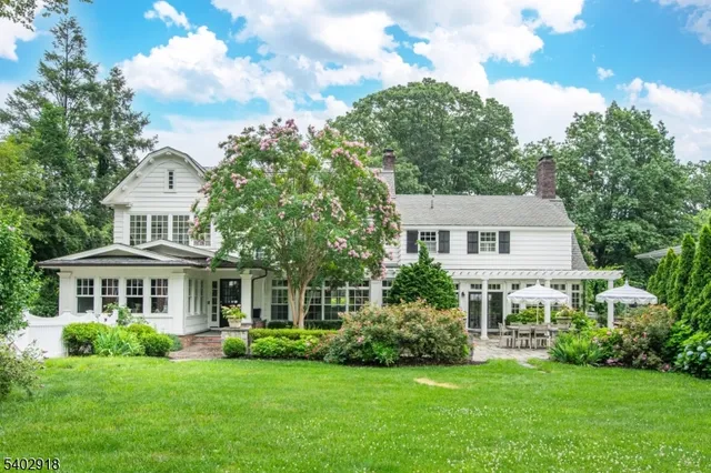 $3,200,000 | 412 Ridgewood Avenue, Glen Ridge, NJ 07028