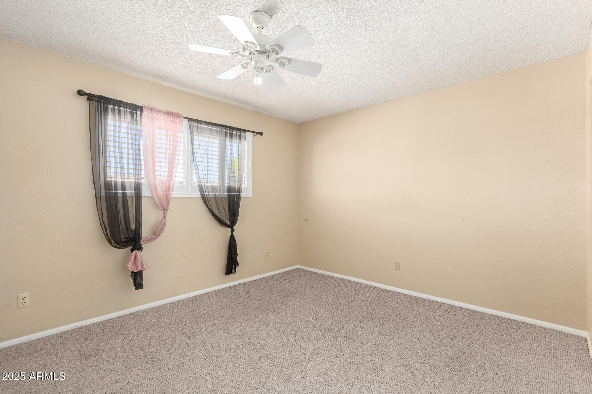 3825 West Royal Palm Road Phoenix, AZ 85051 - Photo 18 of 29 18 - Royal Palm