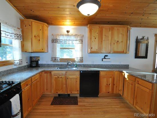 4668 Apex Valley Road Idaho Springs, CO 80452 - Photo 13 of 29 Gallery Image 13
