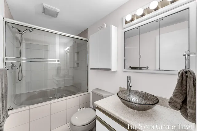 $479,900 | 17083 Spahr Street, Spring Lake, MI 49456