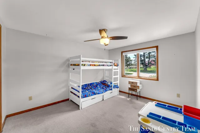 $479,900 | 17083 Spahr Street, Spring Lake, MI 49456