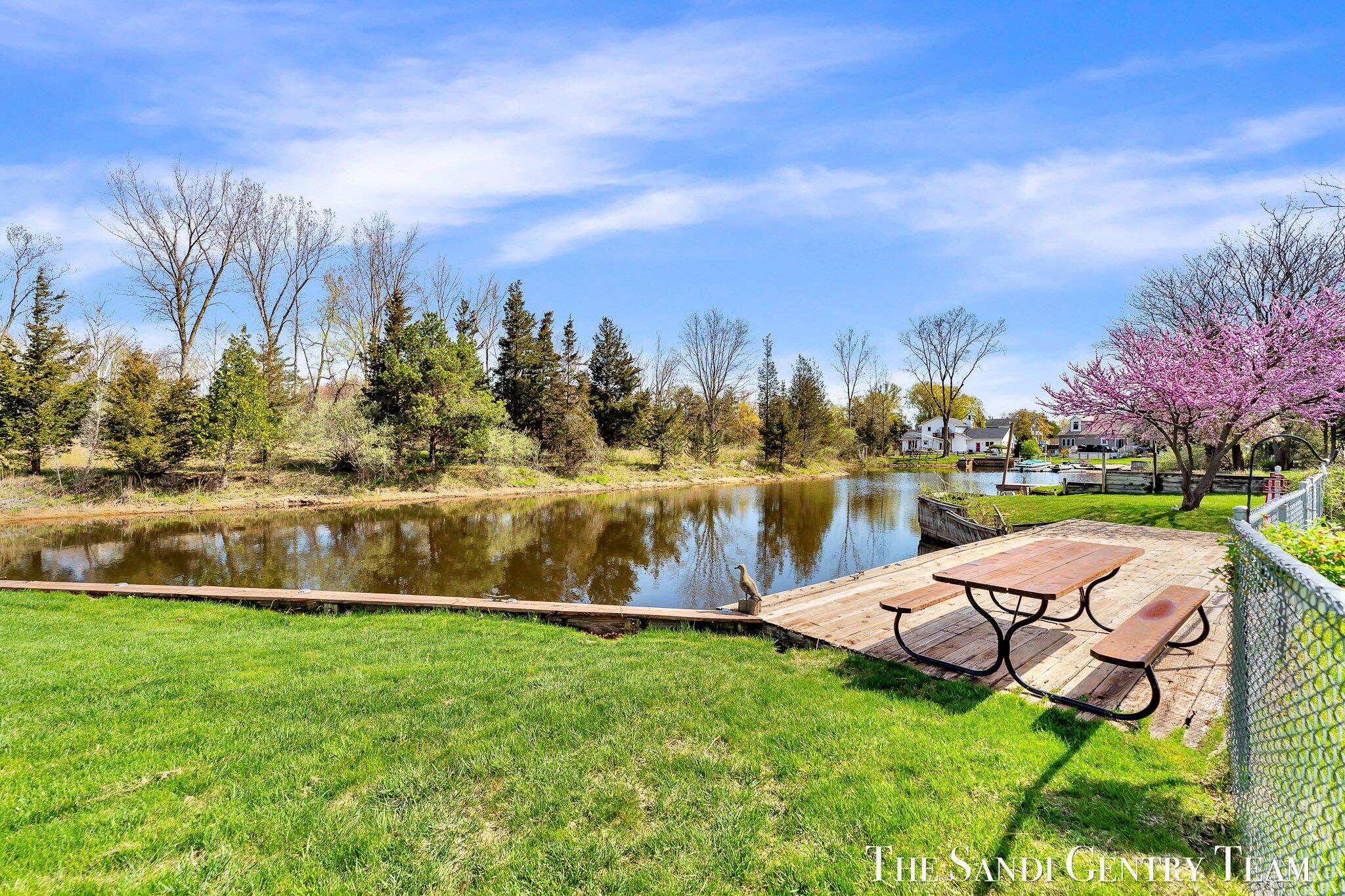 17083 Spahr Street Spring Lake, MI 49456 - Photo 37 of 49 38-AIV00272