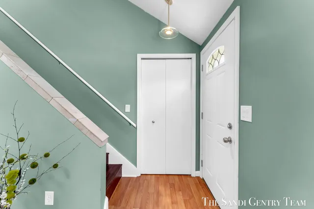 $479,900 | 17083 Spahr Street, Spring Lake, MI 49456