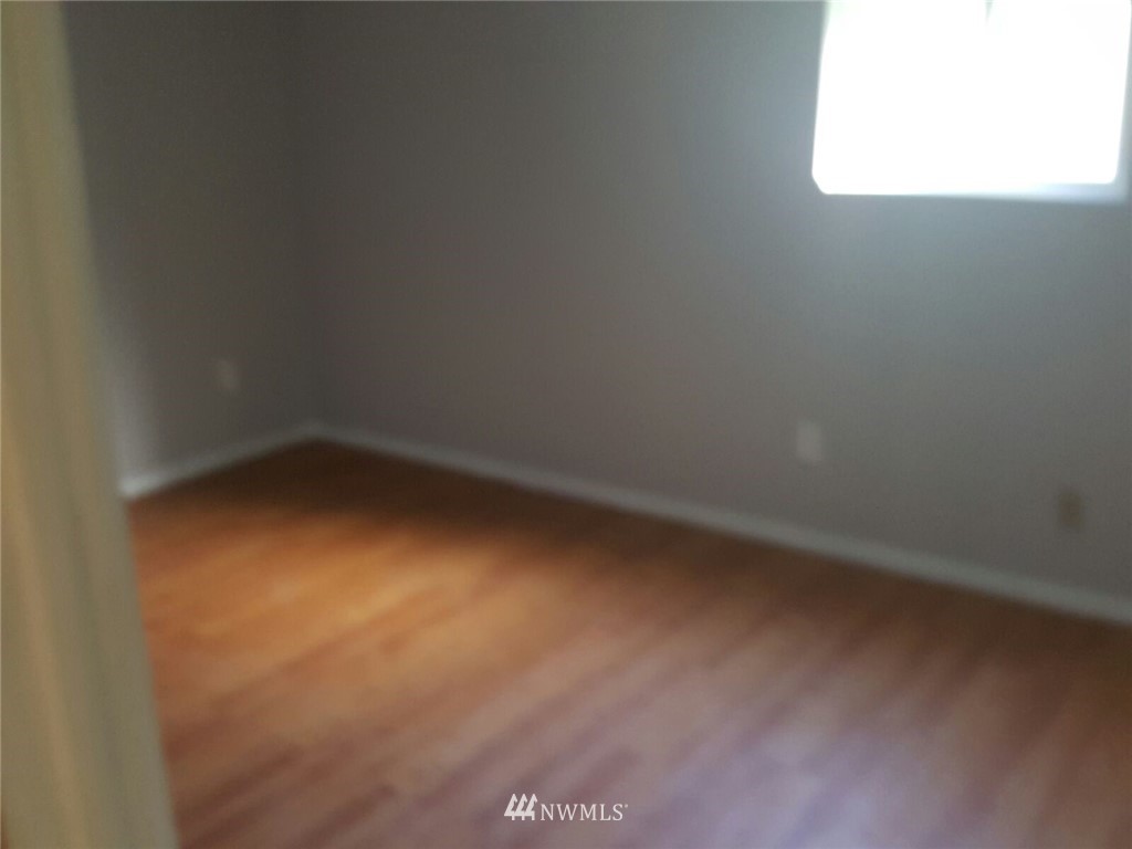 4709 224th Street Southeast Bothell, WA 98021 - Photo 11 of 21