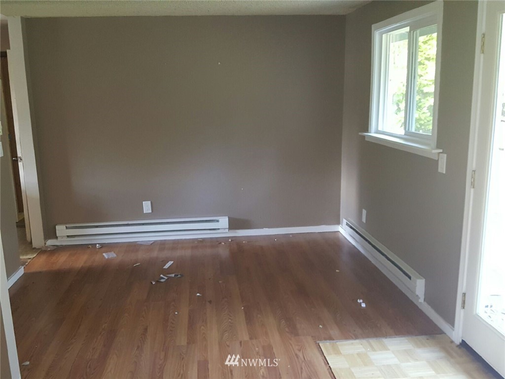 4709 224th Street Southeast Bothell, WA 98021 - Photo 7 of 21