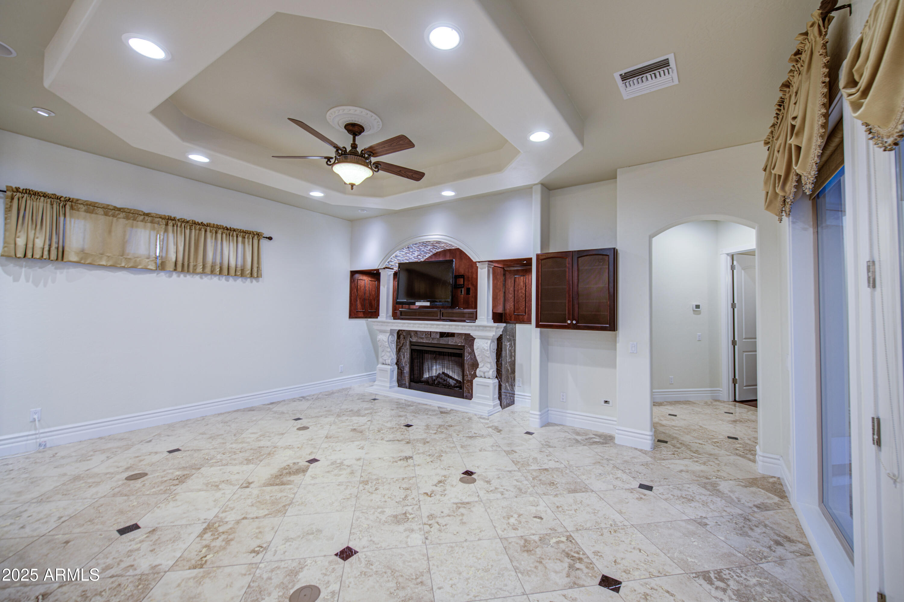 5238 North Explorer Road Apache Junction, AZ 85119 - Photo 32 of 109 Family Room 1