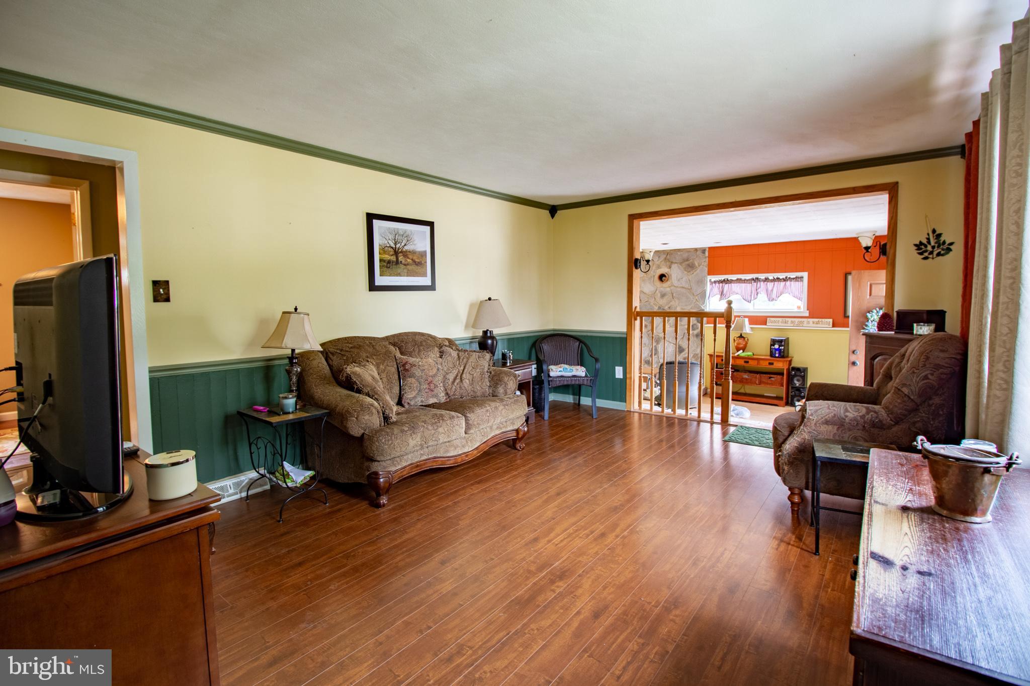 910 Manor Road Windsor, PA 17366 - Photo 9 of 63