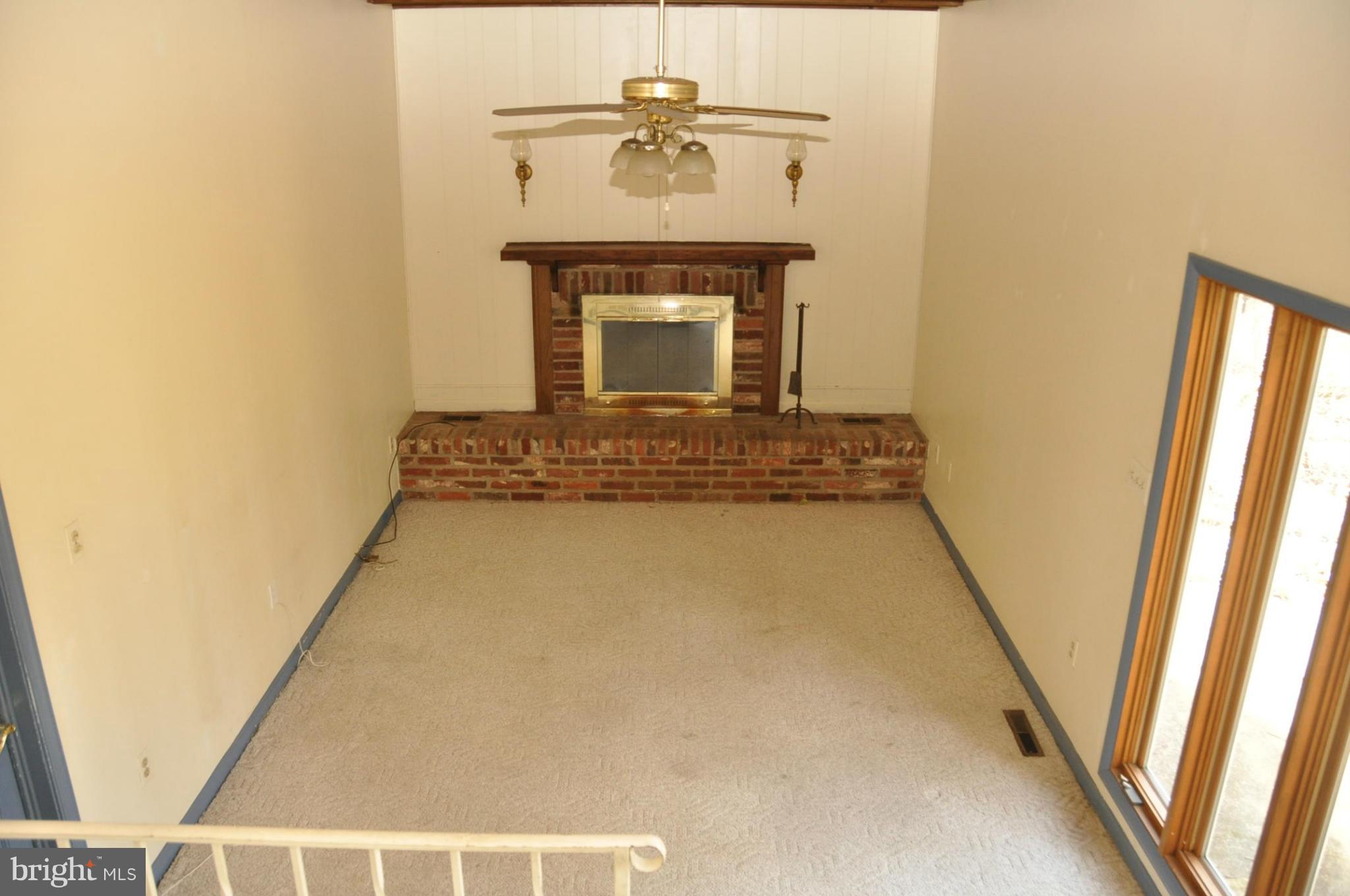 94 Chautaugua Road Arnold, MD 21012 - Photo 3 of 16 Interior (General)