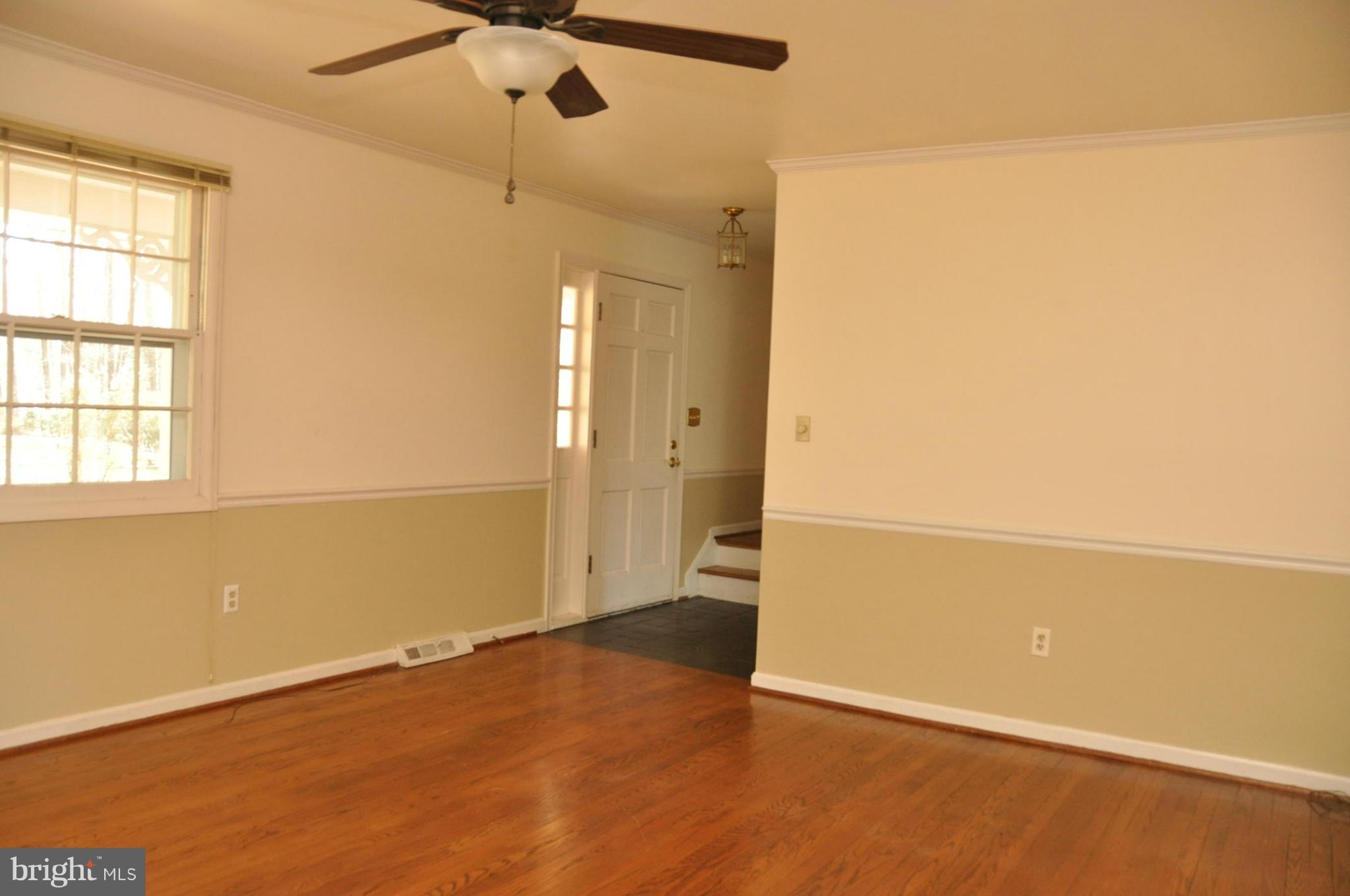 94 Chautaugua Road Arnold, MD 21012 - Photo 8 of 16 Interior (General)