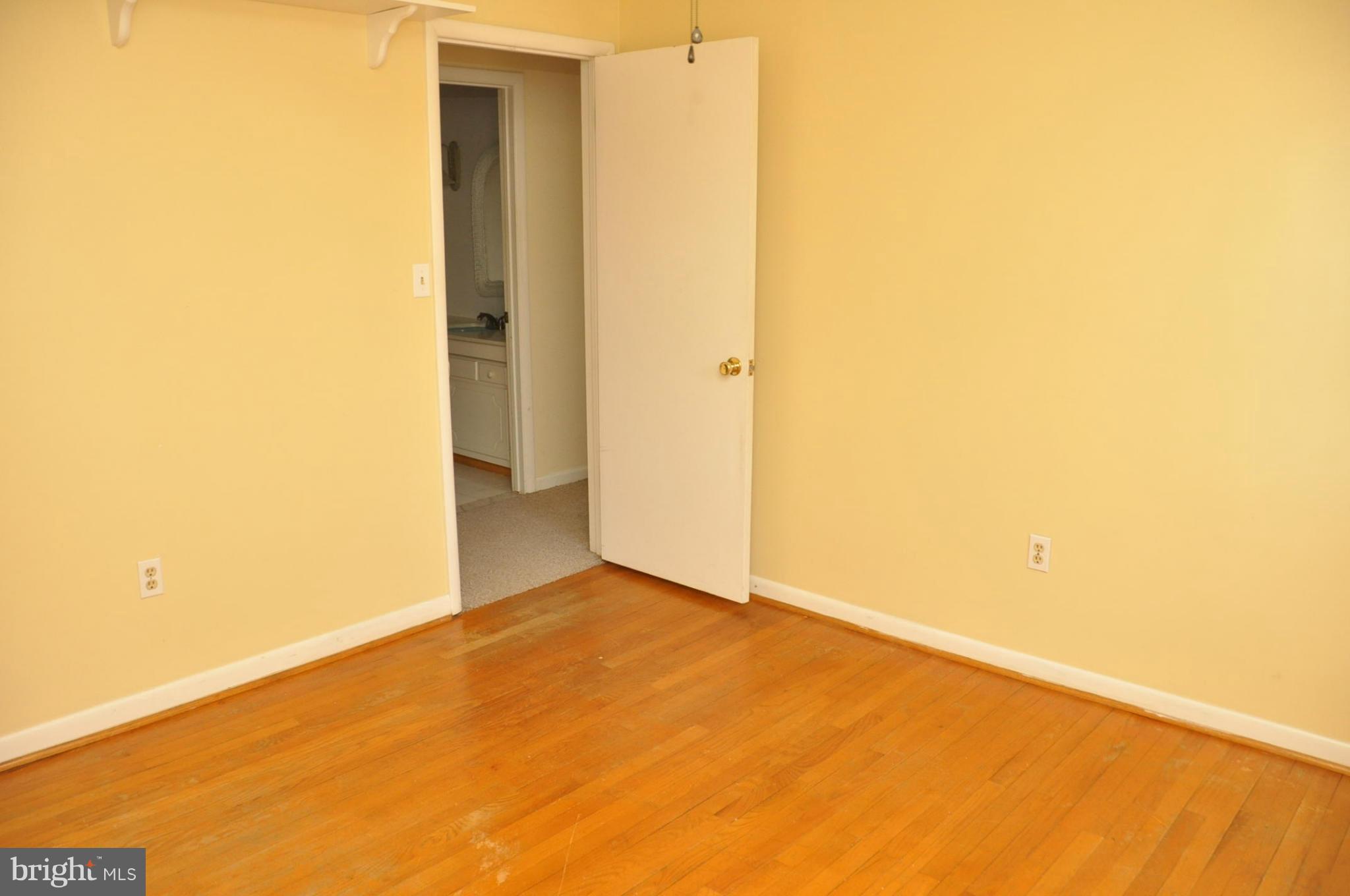 94 Chautaugua Road Arnold, MD 21012 - Photo 10 of 16 Interior (General)