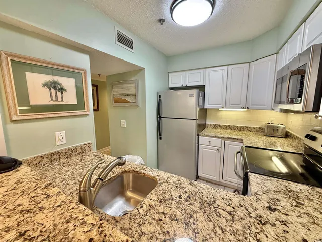 $284,900 | 410 Melrose Place, Unit 310, Myrtle Beach, SC 29572