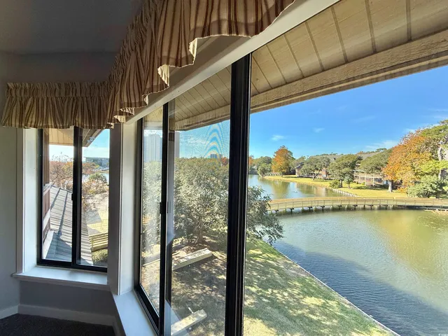 $284,900 | 410 Melrose Place, Unit 310, Myrtle Beach, SC 29572