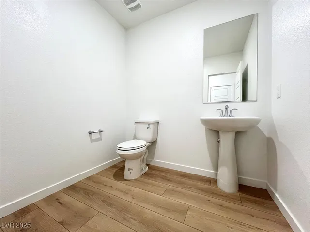 $2,075 | 1546 Eva Crossing Place, Henderson, NV 89002