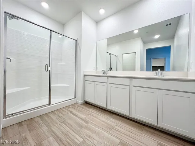 $2,075 | 1546 Eva Crossing Place, Henderson, NV 89002