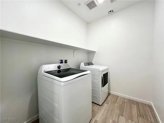 $2,075 | 1546 Eva Crossing Place, Henderson, NV 89002