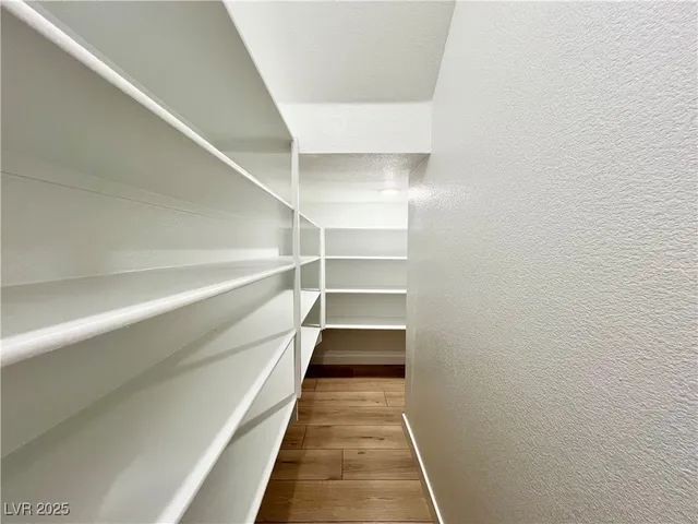 $2,075 | 1546 Eva Crossing Place, Henderson, NV 89002