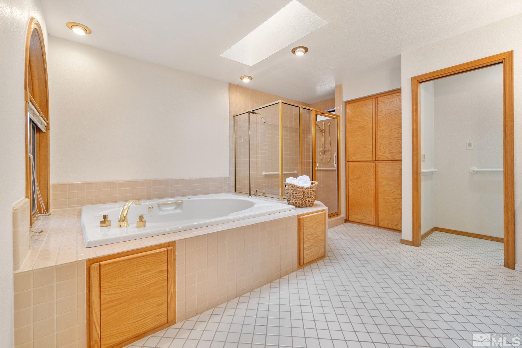 105 Bridgewater Drive Reno, NV 89509 - Photo 14 of 32 Photo 14