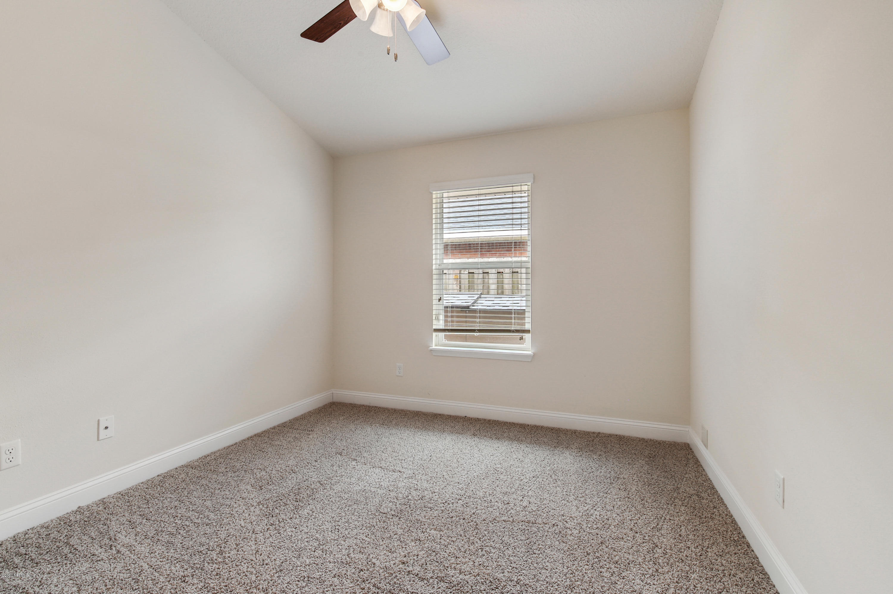 5926 Round Table Road Jacksonville, FL 32254 - Photo 17 of 24 Guest Bedroom 2