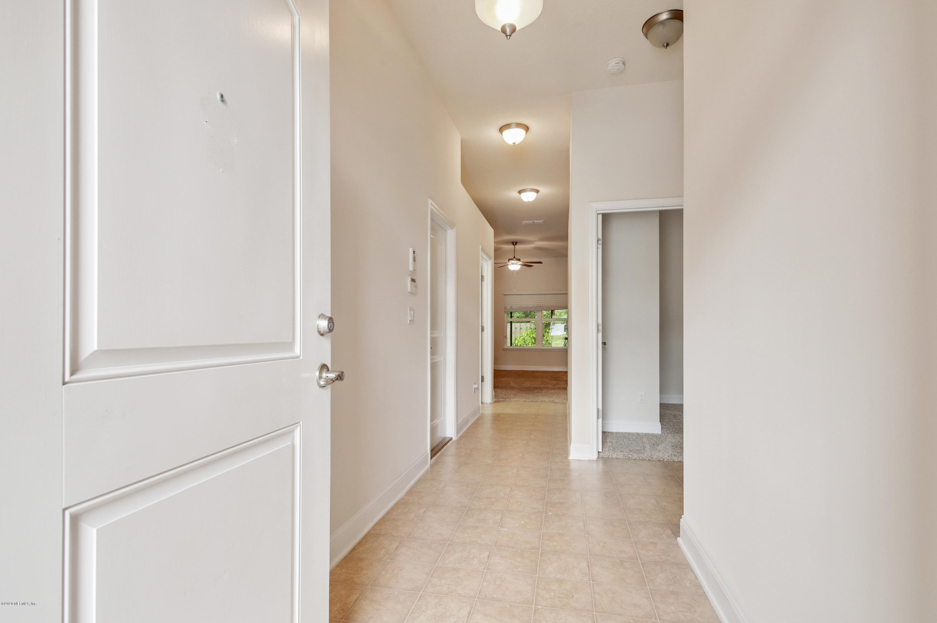 5926 Round Table Road Jacksonville, FL 32254 - Photo 2 of 24 Entry